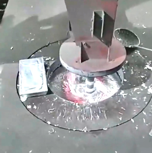 Four à ferraille d'<span class=keywords><strong>aluminium</strong></span> four industriel de fusion d'<span class=keywords><strong>aluminium</strong></span> machine de moulage sous pression poêle à <span class=keywords><strong>induction</strong></span> industriel - Product Image 1