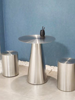 Table basse champignon simple et moderne en acier inoxydable, design conique, pour salon de thé, café, ou côté canapé