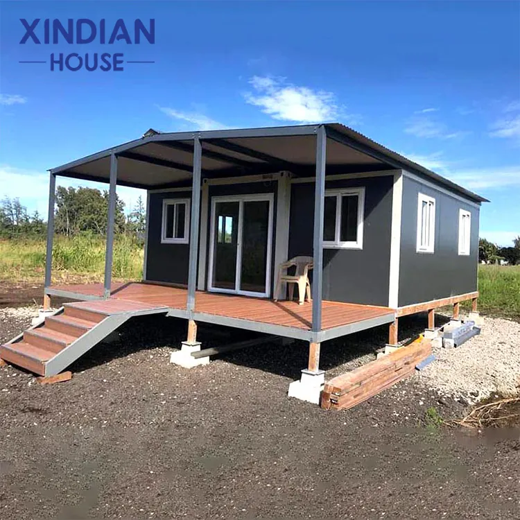 Container Houses Ready to Live in 4 Bedroom Popular Modular 20ft Container Mall Modern Small House House Customized Office