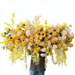 รับสั่งทำพิเศษ ชุดตกแต่งงานแต่งงาน ดอกไม้ประดิษฐ์สีเหลือง พร้อมองค์ประกอบพลาสติก สำหรับวันแม่และวันคริสต์มาส - Product Image 1