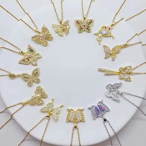 Vente en gros de colliers et pendentifs de mode en cuivre, avec des motifs de drapeaux du Venezuela, de Cuba et d'Amérique du Sud - Product Image 6