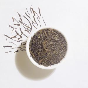 ชาเขียวอัสสัมออร์แกนิกคุณภาพเยี่ยม ใบชาคุณภาพสูง แช่เย็นได้ ชาสำเร็จรูป IQF สำหรับชงร้อนหรือเย็น บรรจุภัณฑ์ขนาดใหญ่ ราคาแข่งขัน - Product Image 3