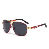 Lunettes de soleil aviateur pour homme, monture rectangulaire, verres polarisés UV400, style conduite, monture complète, design or et noir