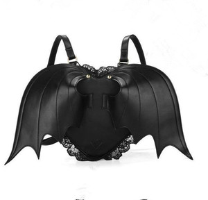 Bopbsci — sac à dos en similicuir Style Punk pour femme, sac gothique noir en forme de chauve-souris avec ailes - Product Image 1