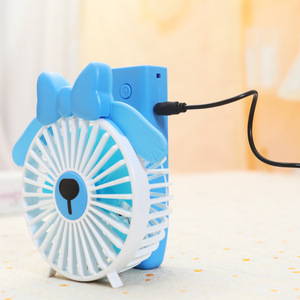 Ventilador portátil con diseño de dibujos animados, miniventilador de mano recargable por USB para uso en exteriores - Product Image 4