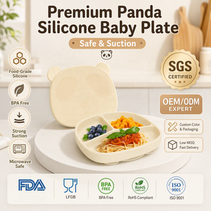 จานซิลิโคนสำหรับเด็กปลอดสาร BPA เกรดอาหาร รูปทรง<span class=keywords><strong>แพนด้า</strong></span> พร้อมฝาปิด แบ่งช่องสำหรับเด็กวัยหัดกิน มาตรฐาน EU ขายส่ง - Product Image 1