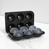 Grand plateau de cube Star Ice Wars à 6 cavités à dégagement facile Moule en silicone 3D Death Star Ice Ball Maker avec entonnoir pour cocktails à whisky