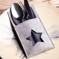 Porte-couverts de Noël en feutre, pochettes pour ustensiles, décorations de table de Noël, décorations de table à dîner