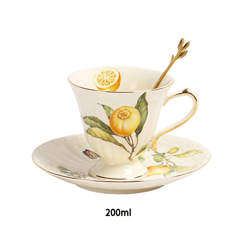 Tasse et soucoupe-B