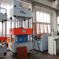 Presse hydraulique pour couvercles de puits en résine composite BMC à vendre