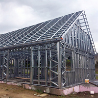 Máquina perfiladora de canales C galvanizados para estructuras de acero prefabricadas FrameMac con componentes principales: motor, engranaje y PLC