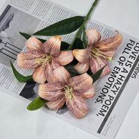 3 Bunga Lily Kecil Berembos Bahan Sutra Buatan Cetak 3D untuk Dekorasi Pernikahan, Latar Belakang, Hiasan Jalan, Dekorasi Jendela, dan Lanskap