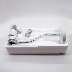 กล้องจุลทรรศน์ทันตกรรมแบบสองตา กำลังขยาย 8 เท่า พร้อมไฟ LED สำหรับใช้ในช่องปาก - Product Image 3