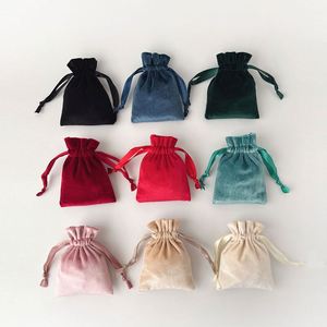 Sac à cordon en velours élastique avec logo personnalisé, pochette de luxe pour bijoux, sac cadeau en velours extensible doux pour collier, bague, bracelet, emballage - Product Image 5