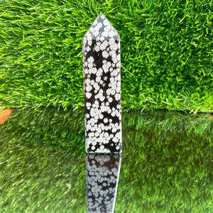 จุดคริสตัลหินธรรมชาติรูปเกล็ดหิมะอเมทิสต์ที่สง่างามสำหรับการทำความสะอาดพลังงานและความสมดุลทางจิตวิญญาณที่สร้างขึ้นแบบดั้งเดิม - Product Image 1