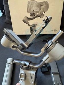 <span class=keywords><strong>Estabilizador</strong></span> de <span class=keywords><strong>mini</strong></span> cámara profesional HFT RS 4, cardán estable al por mayor - Product Image 6