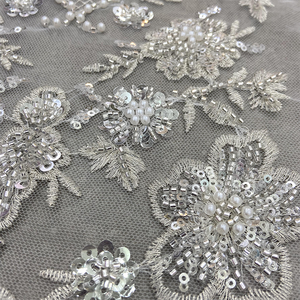 Magnifique et élégante robe de mariée perlée en dentelle paillettes de cristal brodées performance robe tissu - Product Image 4