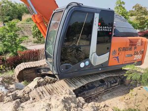 High Quality Used Hitachi ZX200-6 <b>for</b> <b>Sale</b> Shanghai City 20 Ton Operating <b>Weight</b> Engine Gearbox Core Other Models Available - Product Image 3