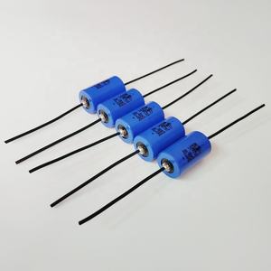 供給3.6v 750mAh ER14250M-AX 1/2 AAサイズ非充電式リチウムLiSOCI2スパイラル創傷ボタントップバッテリー軸リード付き - Product Image 2