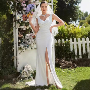 White Halter Neck Sheath Wedding Dress With Slit And Fishtail Skirt For Banquet Events - Product Image 4
