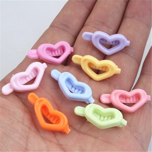 1 Sac de Pinces à Cheveux Coréennes Mini en Plastique en Forme de Cœur, Style Frais et Doux, pour Enfants et Femmes, Accessoires Capillaires Ludiques - Product Image 2