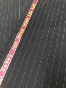 イタリア英国イングランドメリノプレミアムカスタムストライプウールポリスーツ生地 - Product Image 4