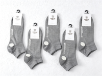 Chaussettes élégantes en coton pour tenue de travail moderne
