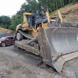 รถปราบดินตีนตะขาบ D11T รถปราบดิน - Product Image 1