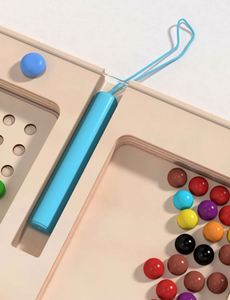 Tableau magnétique de dessin à points pour enfants en bas âge, éducation Montessori - Product Image 3