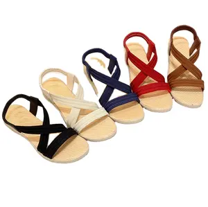 Hot Selling Diy Upper Change able Damenmode Ausgefallene flache Sandalen