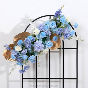 Guirlande de roses bleues/rouges/rose poudré de luxe |   Fleurs artificielles de qualité supérieure pour arches de mariage - Product Image 2