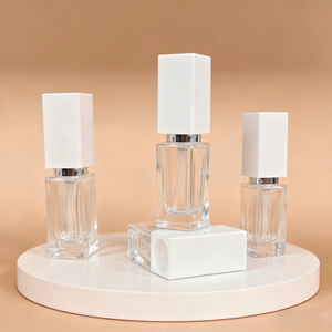 Envase de Brillo Labial Personalizado MLM, Tubo Cuadrado Transparente de 6 ml, Botella de Vidrio con Sistema Airless para Maquillaje - Product Image 2