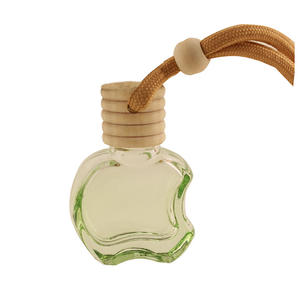 Flacon diffuseur de parfum pour voiture en forme de pomme transparent de 10 ml avec bouchon en bois - Product Image 4
