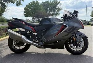 Moto sportive Suzuki <span class=keywords><strong>Hayabusa</strong></span> Édition 25e Anniversaire 2025 – Prête à rouler – En vente - Product Image 2