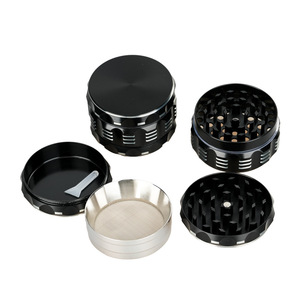 Broyeur manuel moderne en alliage de zinc à quatre couches de 63mm pour accessoires de fumer pour le tabac et les herbes - Product Image 3