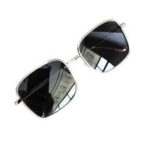 Lunettes de soleil pour femmes, monture carrée, argent, UV400, verres polarisés en résine, alliage de cuivre, pour visage rond, style coréen - Product Image 5