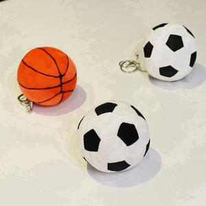 Colgante de llavero de baloncesto pequeño de alta calidad, peluche supersuave, las mejores tiendas en línea, relleno de algodón PP, alivio del estrés - Product Image 5