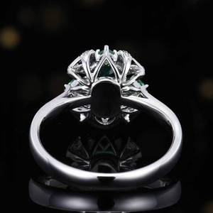 Anillo de Esmeralda natural con incrustaciones de oro de 18 quilates con 54 diamantes blancos brillantes, total de 0,401 quilates y 4 granates de tsavorita, joyería con piedras preciosas - Product Image 5