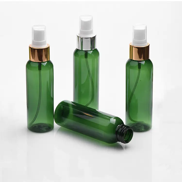 Botella de plástico verde PET con atomizador blanco, 120ml, 20/410