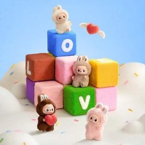 POP MART LABUBU The Monsters Serie PIN for LOVE Colgante <span class=keywords><strong>de</strong></span> Vinilo y Peluche Caja Ciega Caja Misteriosa Bolsa Sorpresa Juguetes Muñeco Figura <span class=keywords><strong>de</strong></span> Anime Adorable - Product Image 3