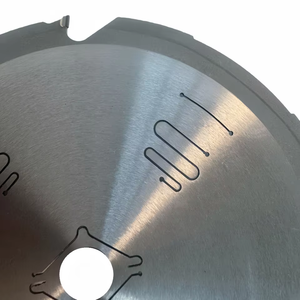 Lame de scie en nitrure de diamant PCD pour la découpe de panneaux en fibrociment |   Lame industrielle à rainures fines OEM pour panneaux muraux et bardages - Product Image 5