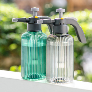 ปืนฉีดพ่นแบบแมนนวล Rip 2L สำหรับทำสวนในบ้าน ป้องกันพืช สีเขียวใส - Product Image 1