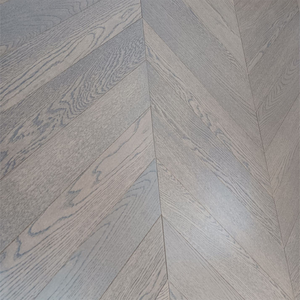 Parquet en chêne blanc multicouche AVANTIMORA, anti-rayures, personnalisable, E0 E1 CE, gaufré, grade AB, 20 mm, à joint chevron, pour écoles - Product Image 2