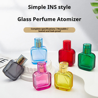 Flacon de parfum carré en verre mat dégradé coloré 50 ml avec bouchon multicolore, vaporisateur à fine brume, rechargeable, format voyage, cosmétique