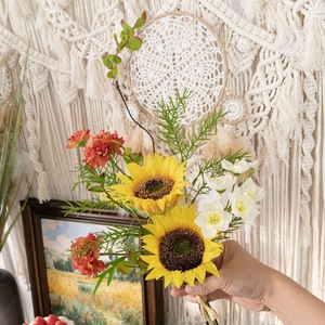 Bouquet de tournesols artificiels en tissu tissé plastique Stream Melody pour décoration de mariage et de maison CF02129 - Product Image 1