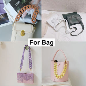 Luxe Mat Résine <span class=keywords><strong>Bijoux</strong></span> Acrylique Chaîne Téléphone Cas Couverture Sangle Boucle Pour <span class=keywords><strong>iPhone</strong></span> 16 15 14 Pro Max Collier Épaule Cas Couverture - Product Image 4