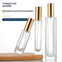Flacon de parfum en verre de luxe 30 ml, pompe à vaporiser dorée, design carré transparent pour femmes et hommes, emballage de parfum, logo personnalisé