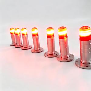 Luz de obstrucción para edificios de gran altura, baja intensidad 32cd, con alarma BMS IR de combustión constante, fotosensor y función automática nocturna para grúas torre - Product Image 1