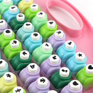 カスタム58個入りミニホールパンチ子供用おもちゃDIY手作りスクラップペーパーギフトカード用紙パンチ、様々な動物、愛、メープルリーフの形に対応 - Product Image 4