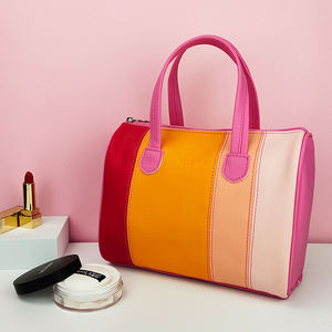 <span class=keywords><strong>Sac</strong></span> fourre-tout en PU personnalisé pour femmes avec fermeture à glissière <span class=keywords><strong>sac</strong></span> à <span class=keywords><strong>main</strong></span> de médecin de couleur décontractée - Product Image 3